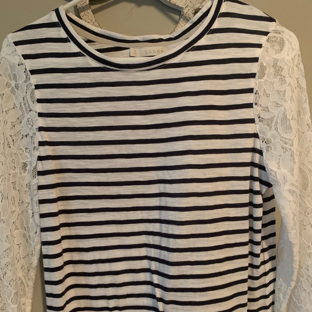 Lace sleeve top size small